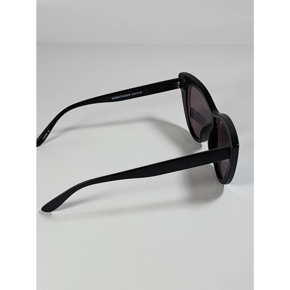 Foster Grant Full Butterfly / Cat Eye Frame Blue Mirrored Sunglasses 52662FGX009 - Picture 6 of 11